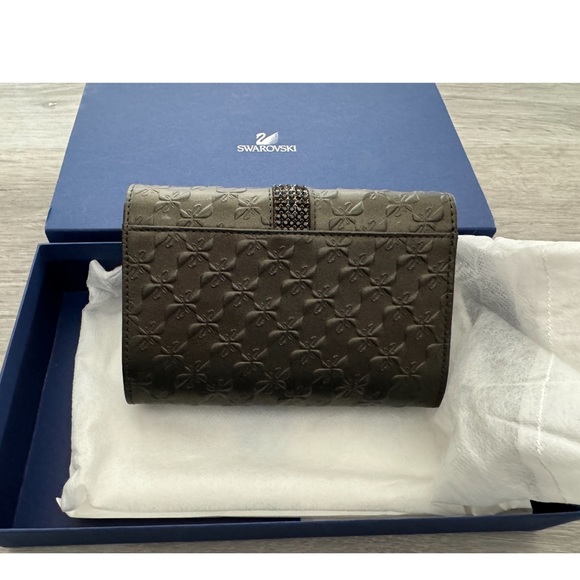 Swarovski Wallet - Picture 2 of 4